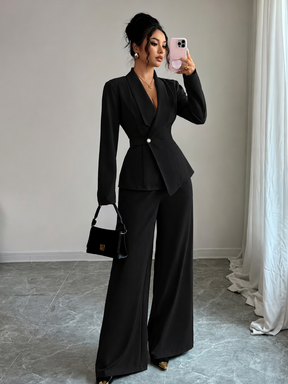 Conjunto Alfaiataria com Blazer Peplum Acinturado e Calça Pantalona- Loreta