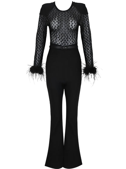 Macacão Feminino de Renda com Lantejoulas Ombreira e Punhos de Plumas e Calça Flare de Veludo - Noir