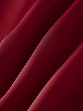 Blusa Halter Acetinada com Barra Assimétrica em Renda Delicada – Ximena