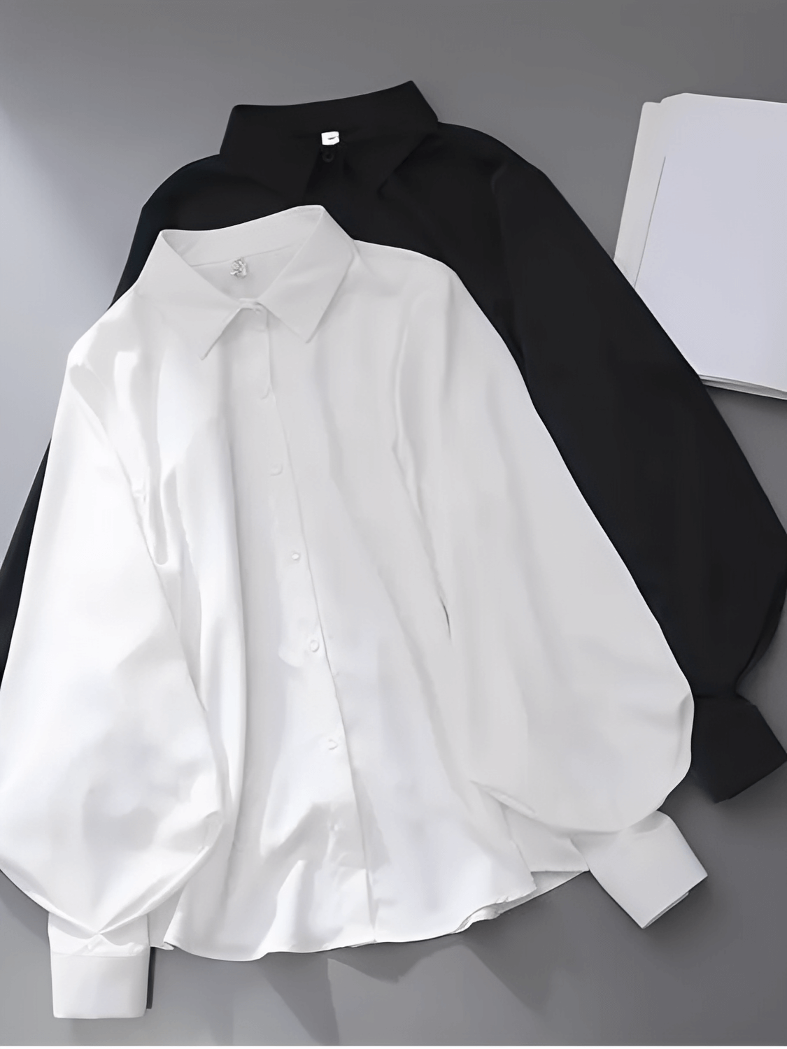 Camisa Feminina em Tecido Estruturado com Manga Lanterna e Gola Lapela – Scarllet