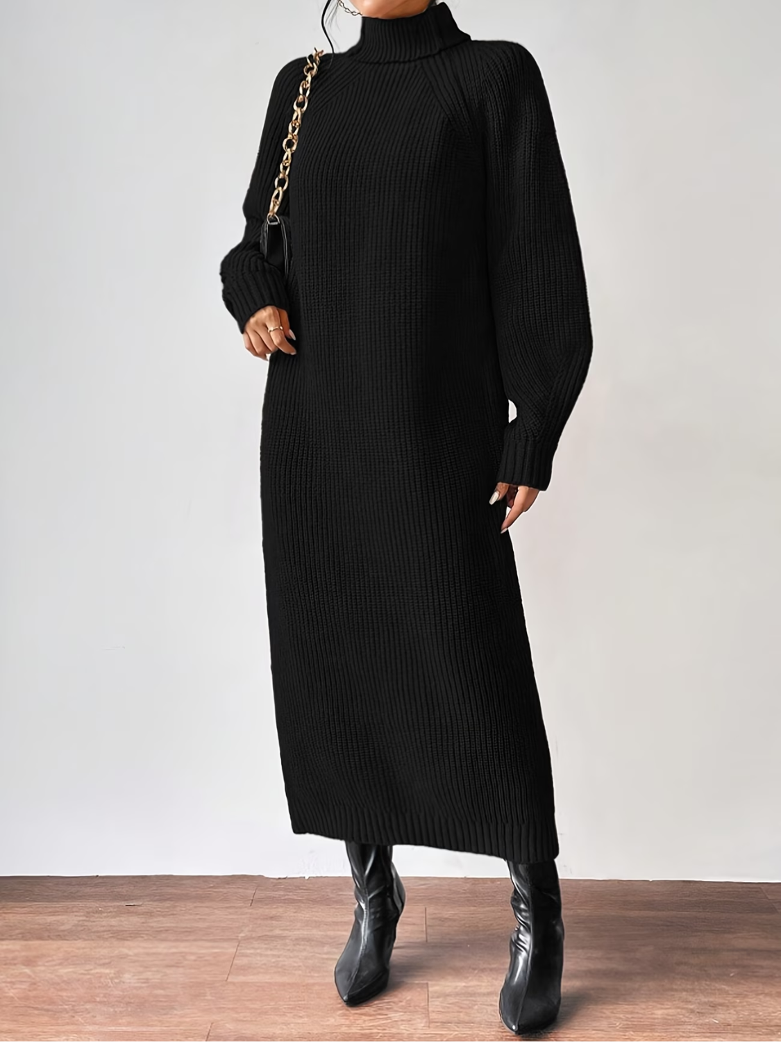 Vestido Suéter Midi em Tricô Canelado com Gola Alta e Mangas Longas -Julieta