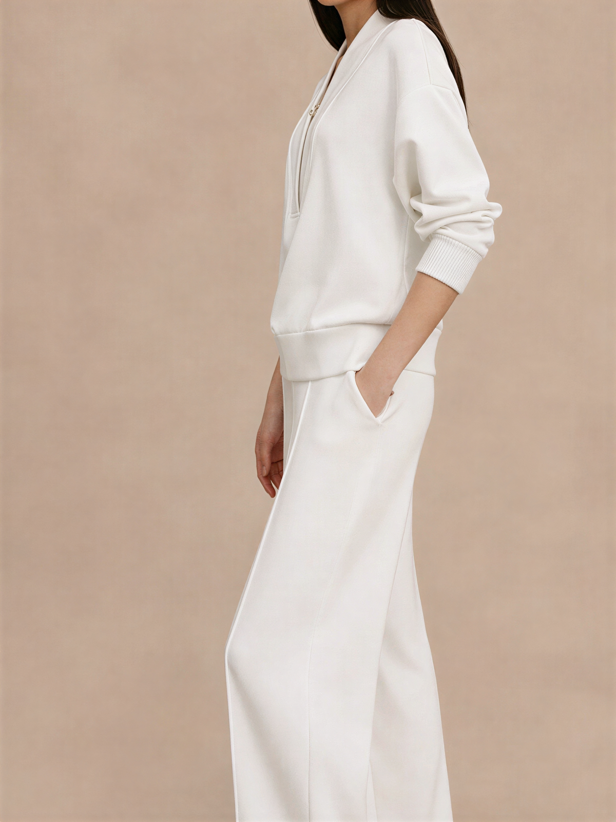 Conjunto com Suéter Gola V Canelada Estruturada e Calça Wide Leg – Louise