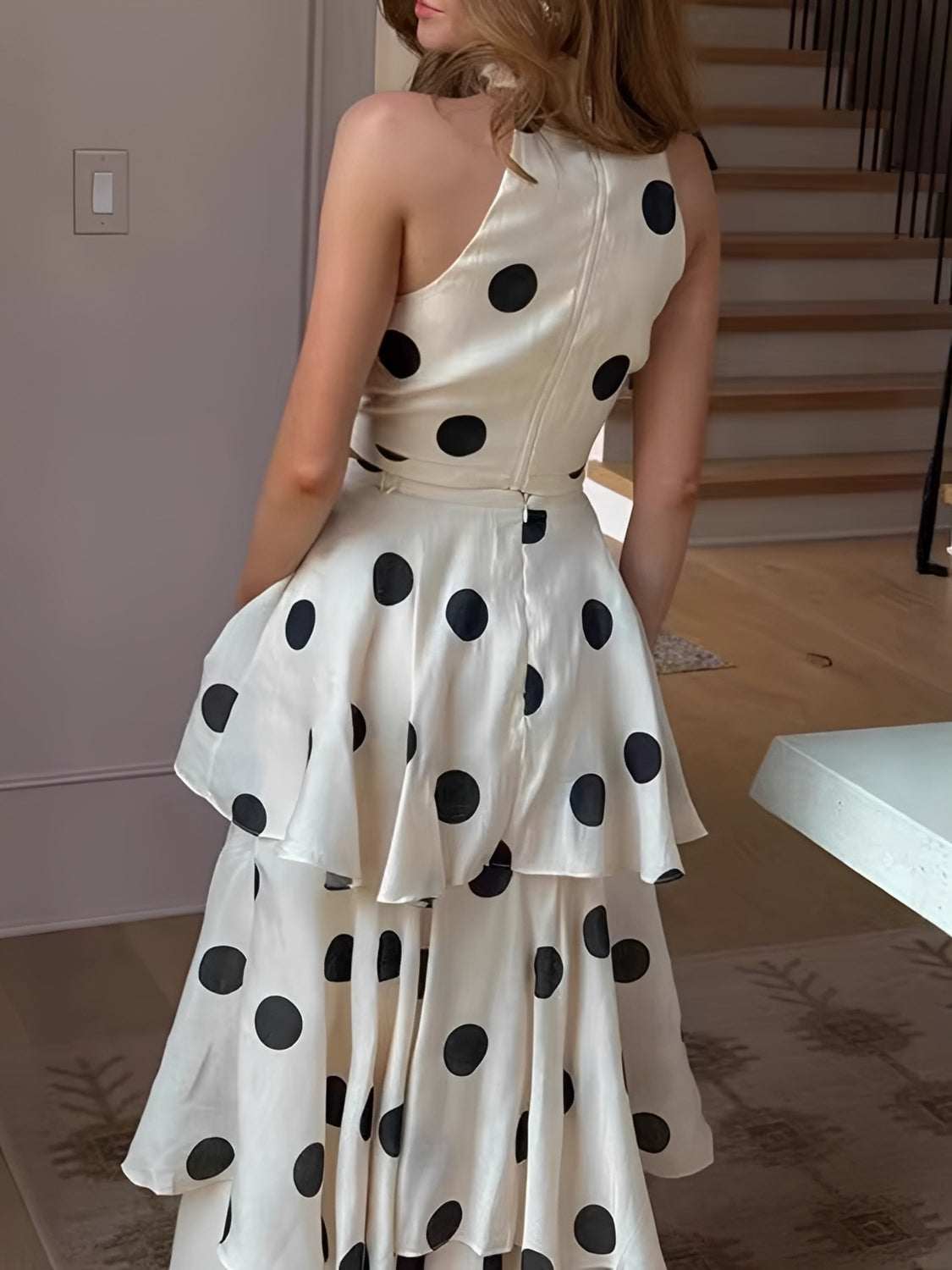 Conjunto Poá em Chiffon com Top Halter e Saia Longa em Camadas - Sibeli [FRETE FULL]