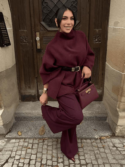Casaco Feminino Estilo Capa Assimétrico Estruturado com Gola Alta e Modelagem Poncho - Lenir