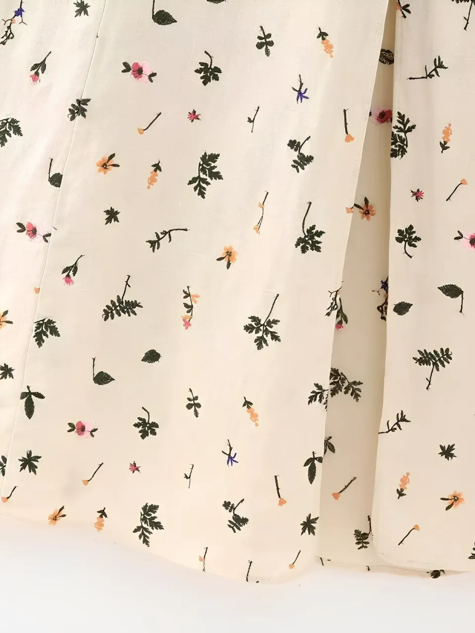 Vestido Midi de Linho com Estampa Floral e Amarração nas Costas - Malu