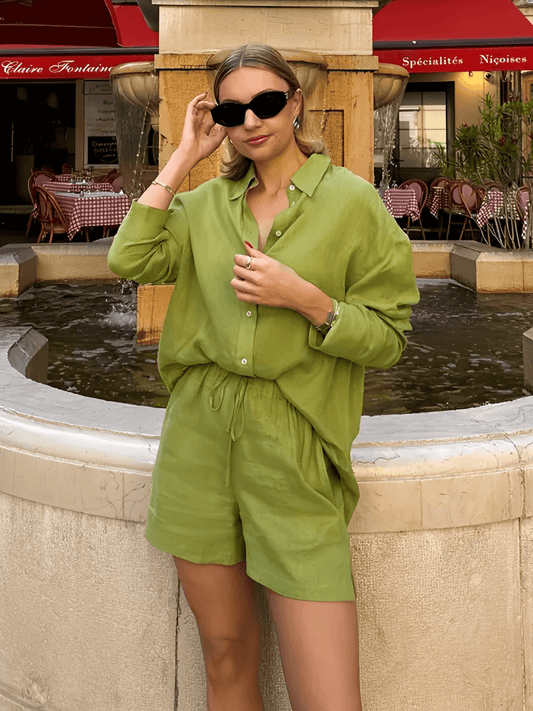 Conjunto Feminino em Algodão com Camisa de Manga Longa e Short Cintura Elástica com Bolsos Laterais e Amarração- Beatriz