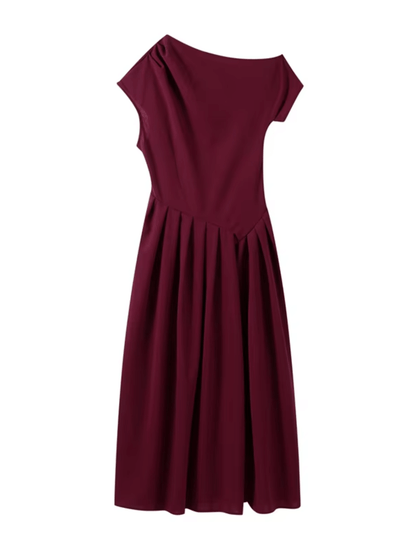 Vestido Feminino Maxi com Ombro Assimétrico e Saia Plissada – Luana