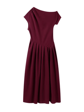 Vestido Maxi com Ombro Assimétrico e Saia Plissada Sofisticada – Luana
