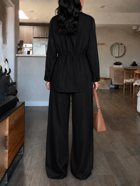 Conjunto com Blusa Envelope Assimétrica e Calça Pantalona Elegante - Ohana