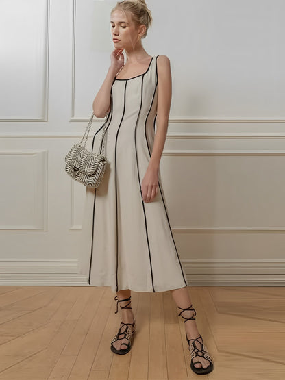 Vestido Feminino Midi com Decote Canoa e Listras em Relevo - Ariadne