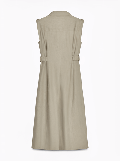 Vestido Feminino Midi Chemise Sem Mangas com Botões Frontais Bolsos Decorativos e Fivelas Laterais – Melina