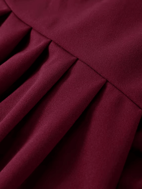 Vestido Maxi com Ombro Assimétrico e Saia Plissada Sofisticada – Luana