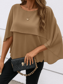 Blusa Feminina com Sobreposição Assimétrica Efeito Capa - Mallory