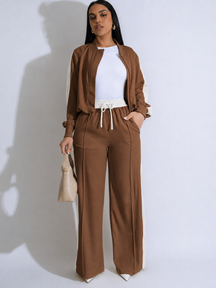 Conjunto Esportivo com Jaqueta Bomber e Calça Wide Leg Ajustável-  Zaia