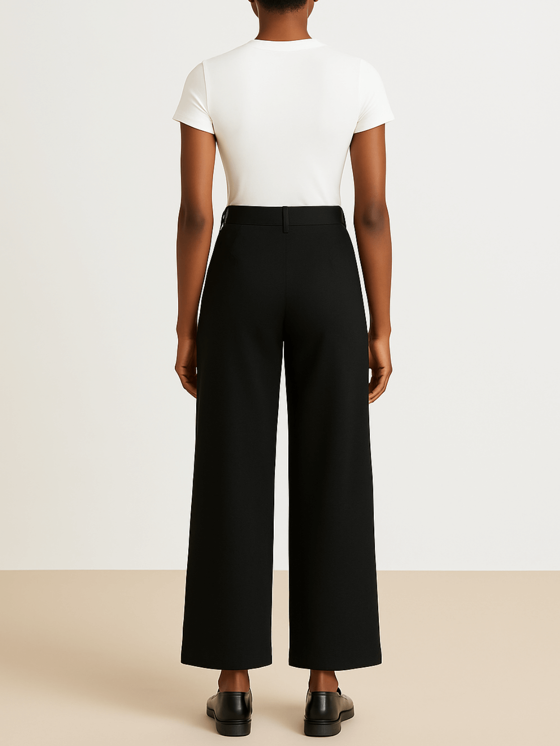 Calça Feminina Vintage em Veludo Cotelê com Bolsos Frontais Cintura Alta e Modelagem Wide Leg - Antonia