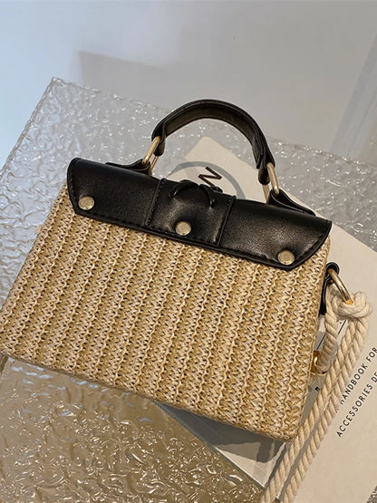 Bolsa Feminina Transversal de Palha e Couro com Alça de Corda - Melissa
