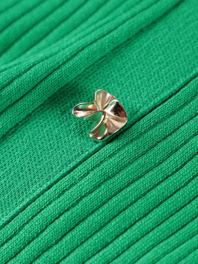 Vestido Midi de Tricô com Manga Curta e Abertura Frontal – Charlotte