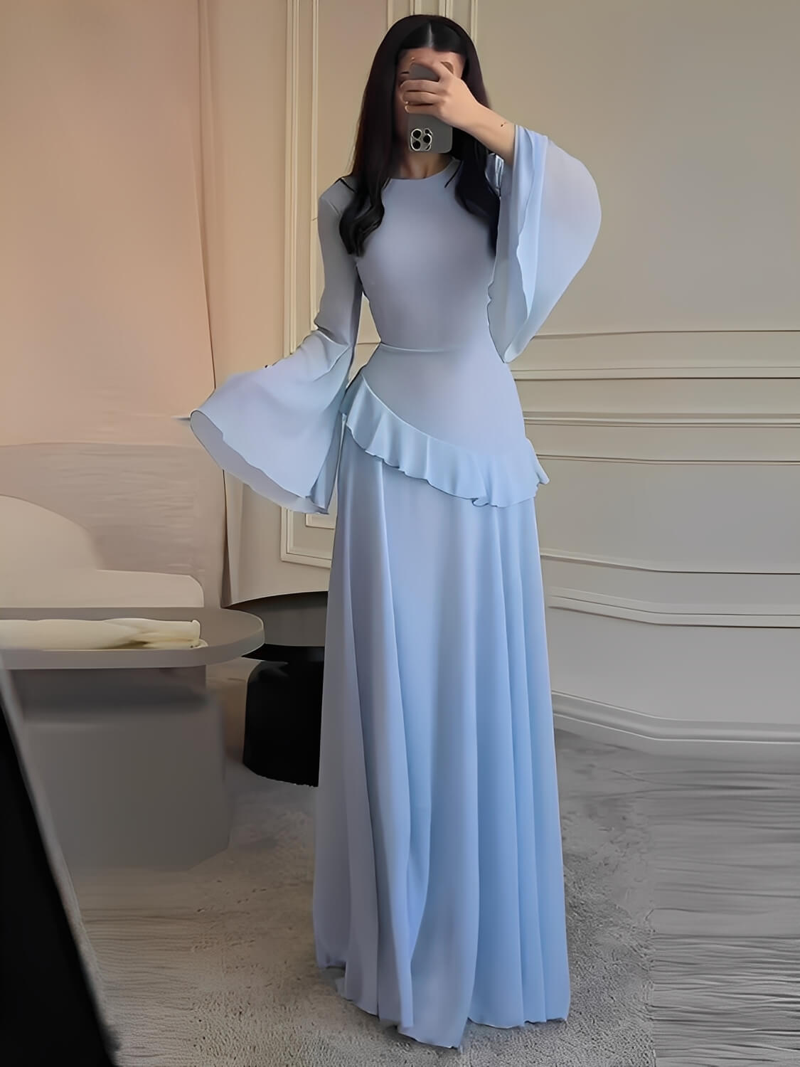 Vestido Longo de Festa em Chiffon com Manga Sino Babado e Amarração - Rubia