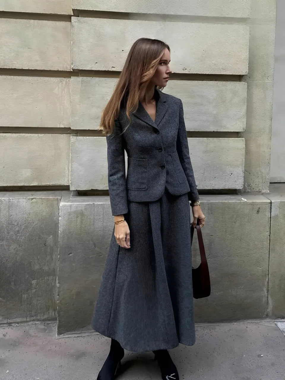 Conjunto de Blazer com Colarinho e Saia Midi em Lã Batida - Anastacia