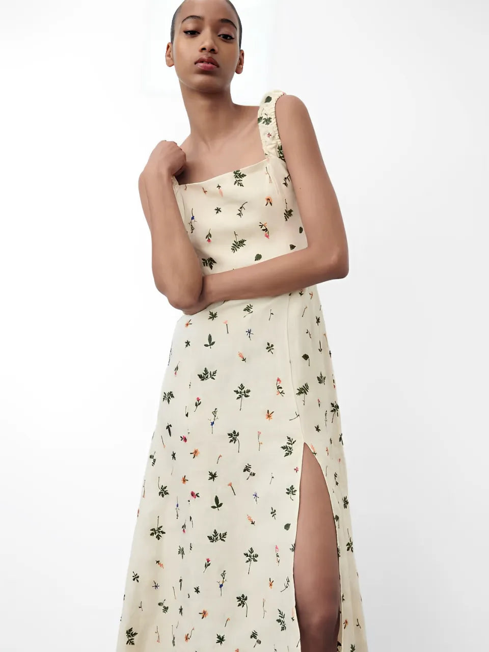 Vestido Midi de Linho com Estampa Floral e Amarração nas Costas - Malu
