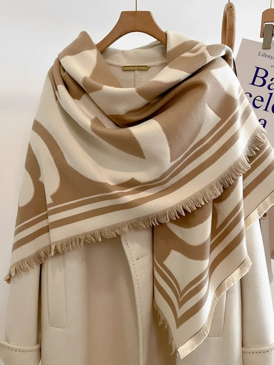 Cachecol Feminino em Caxemira com Estampa Floral - Rebeca