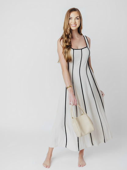 Vestido Feminino Midi com Decote Canoa e Listras em Relevo - Ariadne