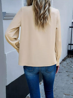 Camisa Franzida com Gola Redonda e Mangas Longas - Angelina