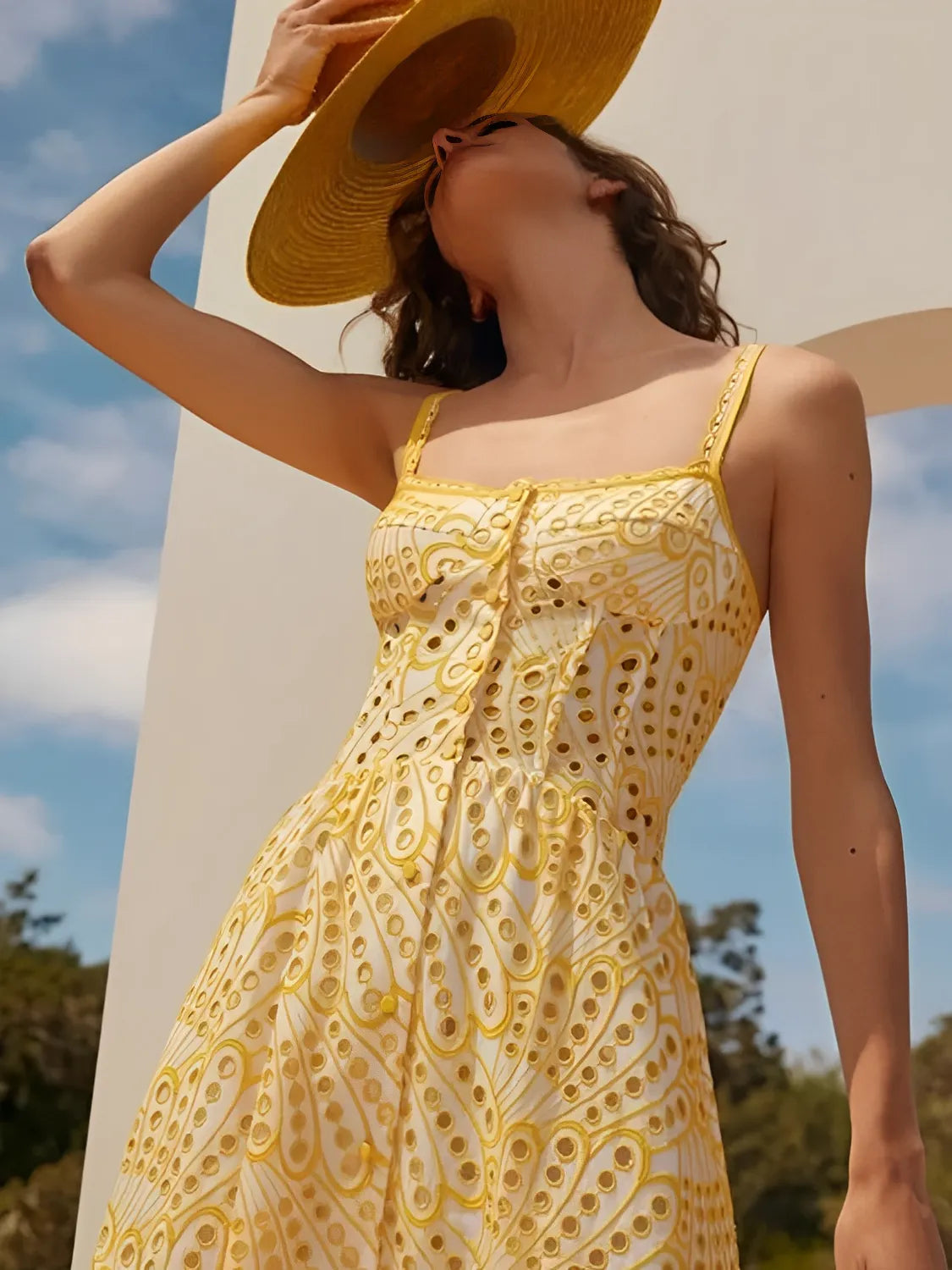 Vestido Midi de Laise com Babados Delicados e Elástico nas Costas – Marina [FRETE FULL]