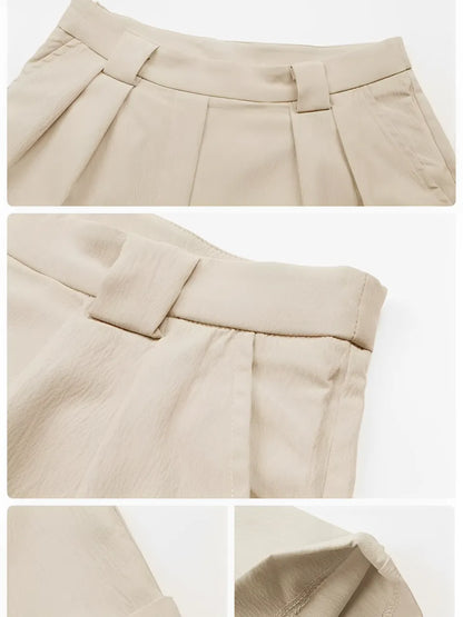 Short Feminino Alfaiataria Cintura Alta com Pregas e Bolsos - Betina