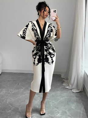 Vestido Midi Floral Arabesco com Manga Morcego Elegante - Inez