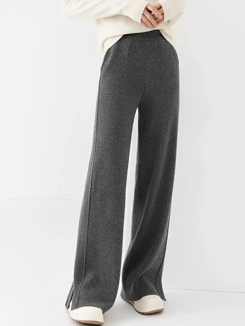 Calça Pantalona Feminina de Lã com Bolsos e Abertura na Barra – Vivian