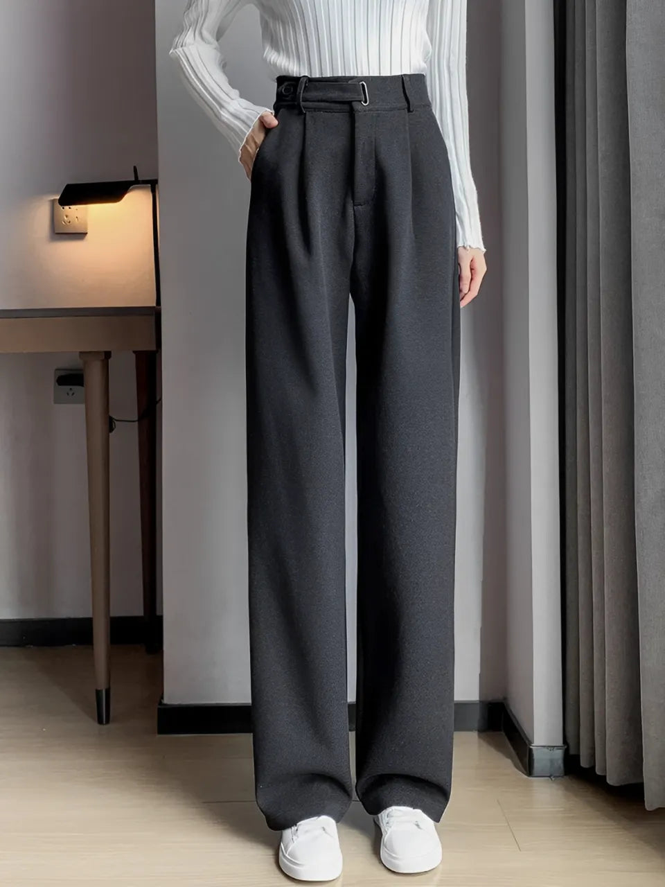 Calça Wide de Lã Batida com Cintura Alta de Elástico e Bolsos – Maysa