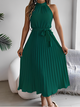 Vestido Midi Plissado com Decote Halter e Faixa Ajustável na Cintura – Dora [FRETE FULL]