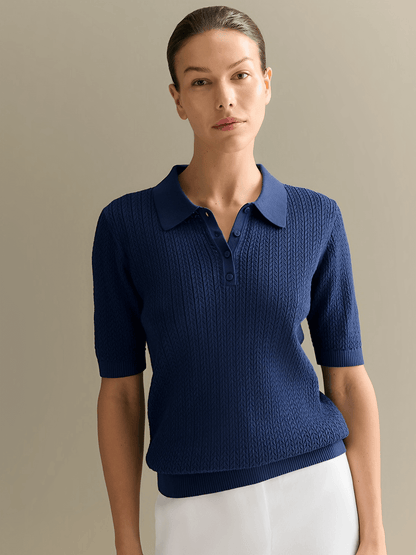 Blusa Feminina em Viscose Texturizada com Gola Polo e Decote com Botões Frontais - Tábata