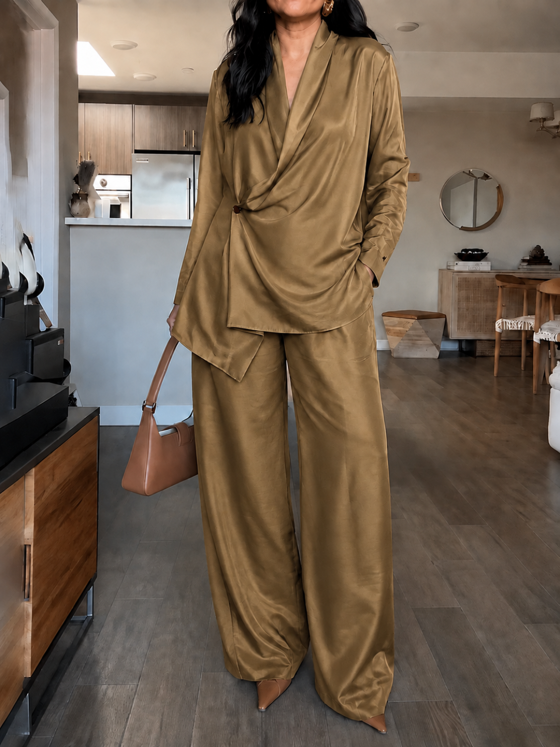 Conjunto com Blusa Envelope Assimétrica e Calça Pantalona Elegante - Ohana