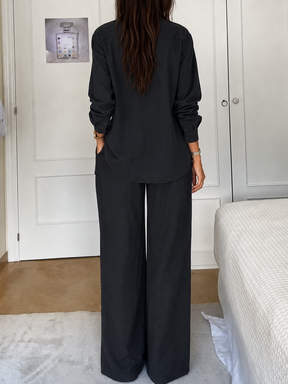 Conjunto com Camisa  Levemente Oversized e Calça Pantalona-  Magda