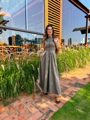 Vestido Longo com Zíper no Busto Cintura Império e Bolsos – Liriel