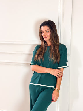 Conjunto Feminino em Viscose com Blusa Mullet e Calça com Fenda – Mirtes